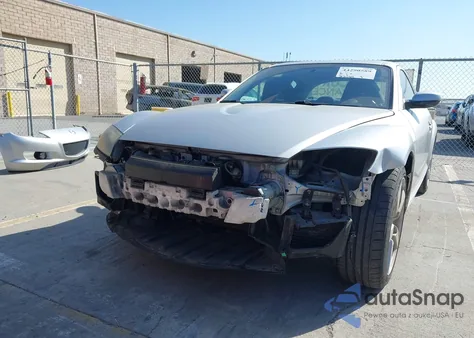 2004 Mazda Rx-8 6 Speed Manual z USA, uszkodzony, nr VIN JM1FE173340115103